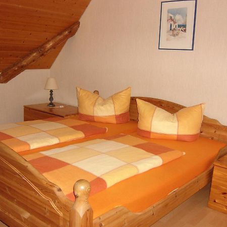 Ferienwohnung Neureuth Schillingsfuerst Bagian luar foto